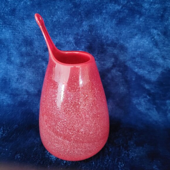 Red speckled swung vase - Picture 4 of 6